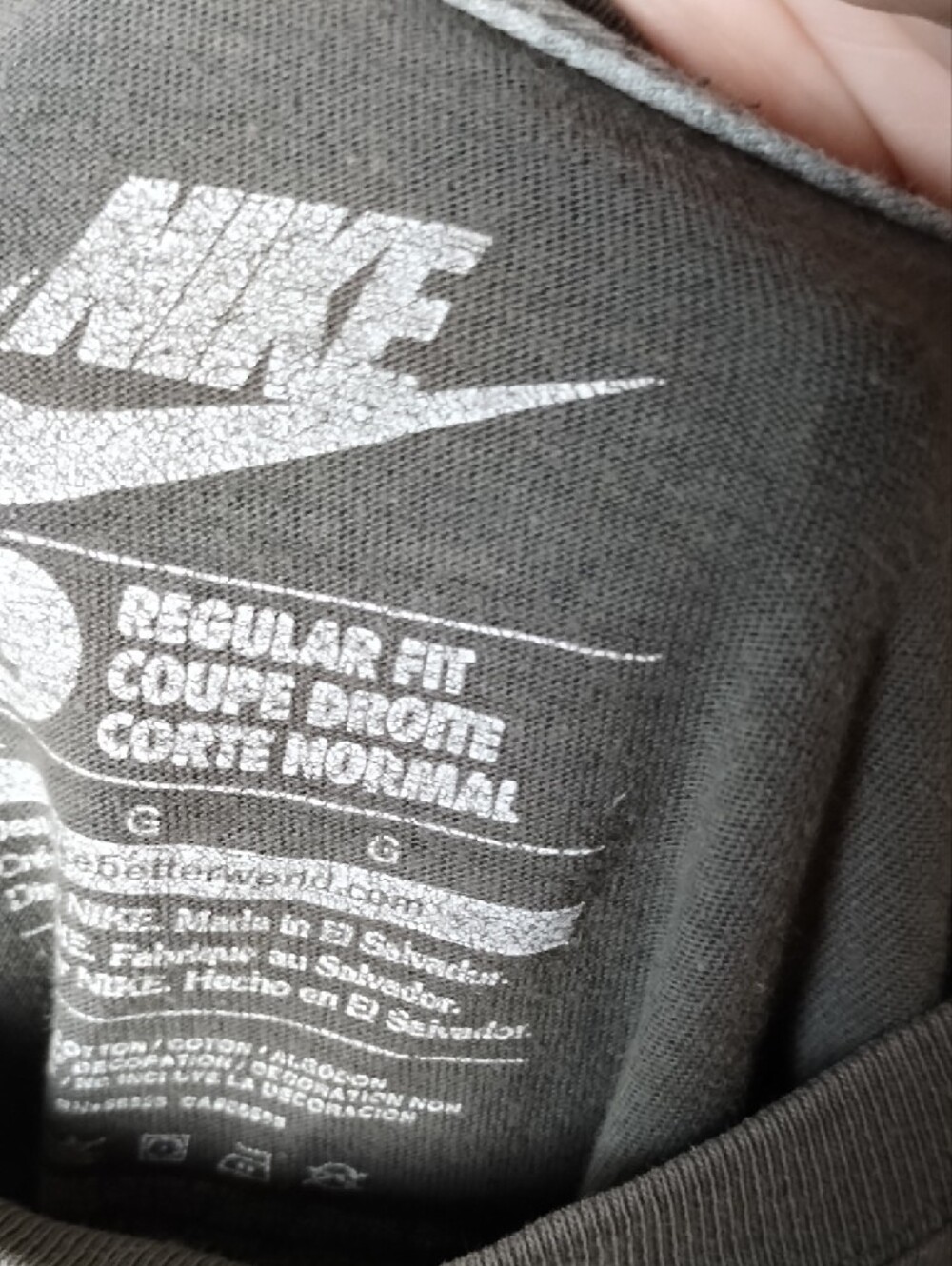 Nike Black Short-Sleeve Tee with Silver Swoosh Cutout.Large - Picture 3 of 8